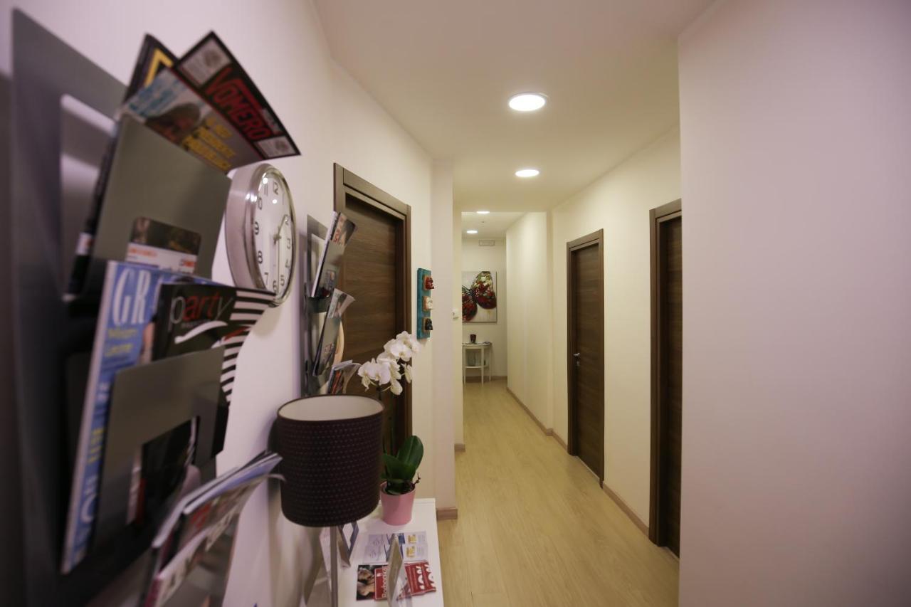 Bed and Breakfast Bernini 20 Neapel Exterior foto