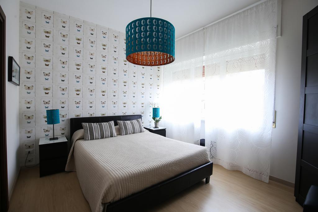 Bed and Breakfast Bernini 20 Neapel Exterior foto
